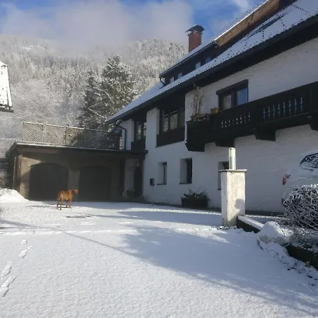 Fewo Hauser 2 * Reisach